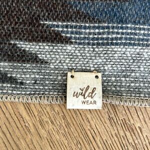 Wild Wear dog bandana with snap closure, classic design